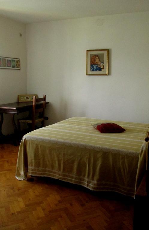 Affittacamere Damammasara Rignano sullʼArno Szoba fotó